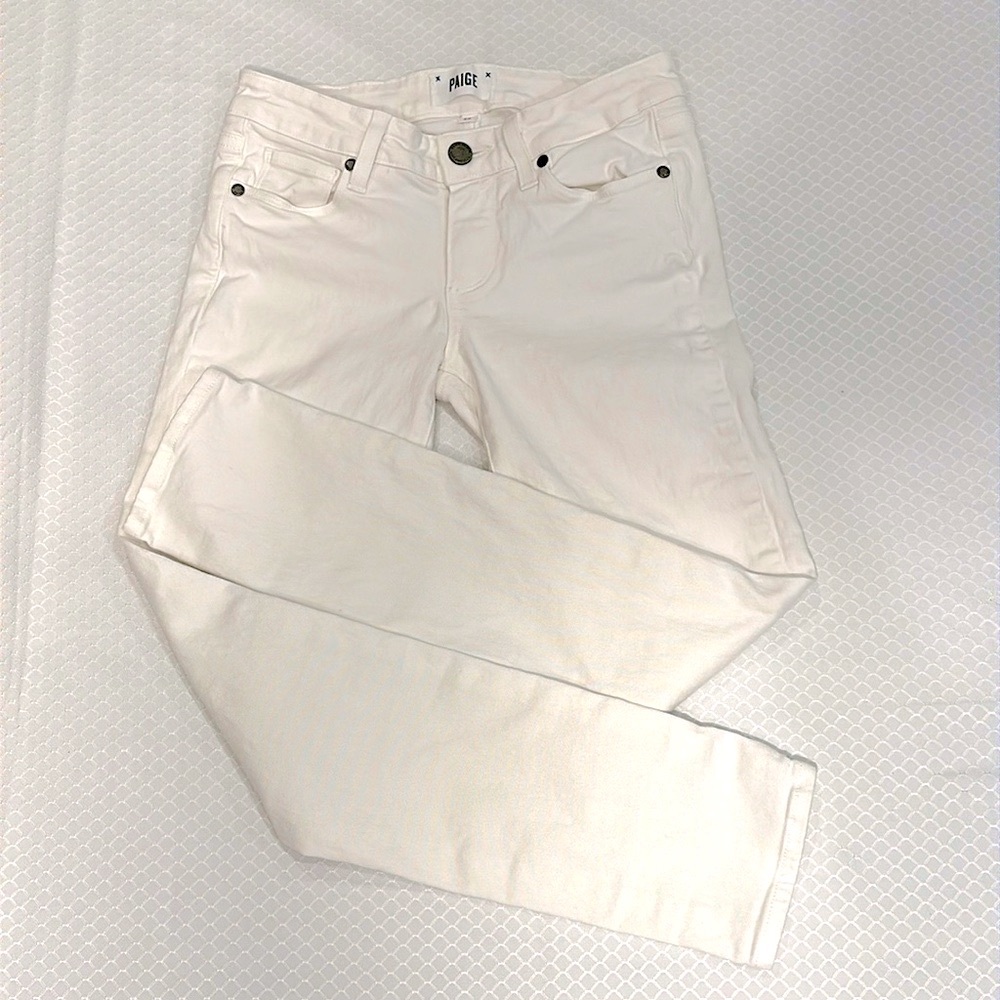 PAIGE. ⭐️ Never Worn! KYLIE CROP white denim jeans size 25= Size 2